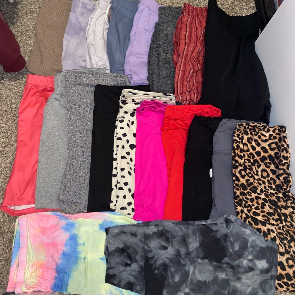 Womens shorts bundle - M-XL